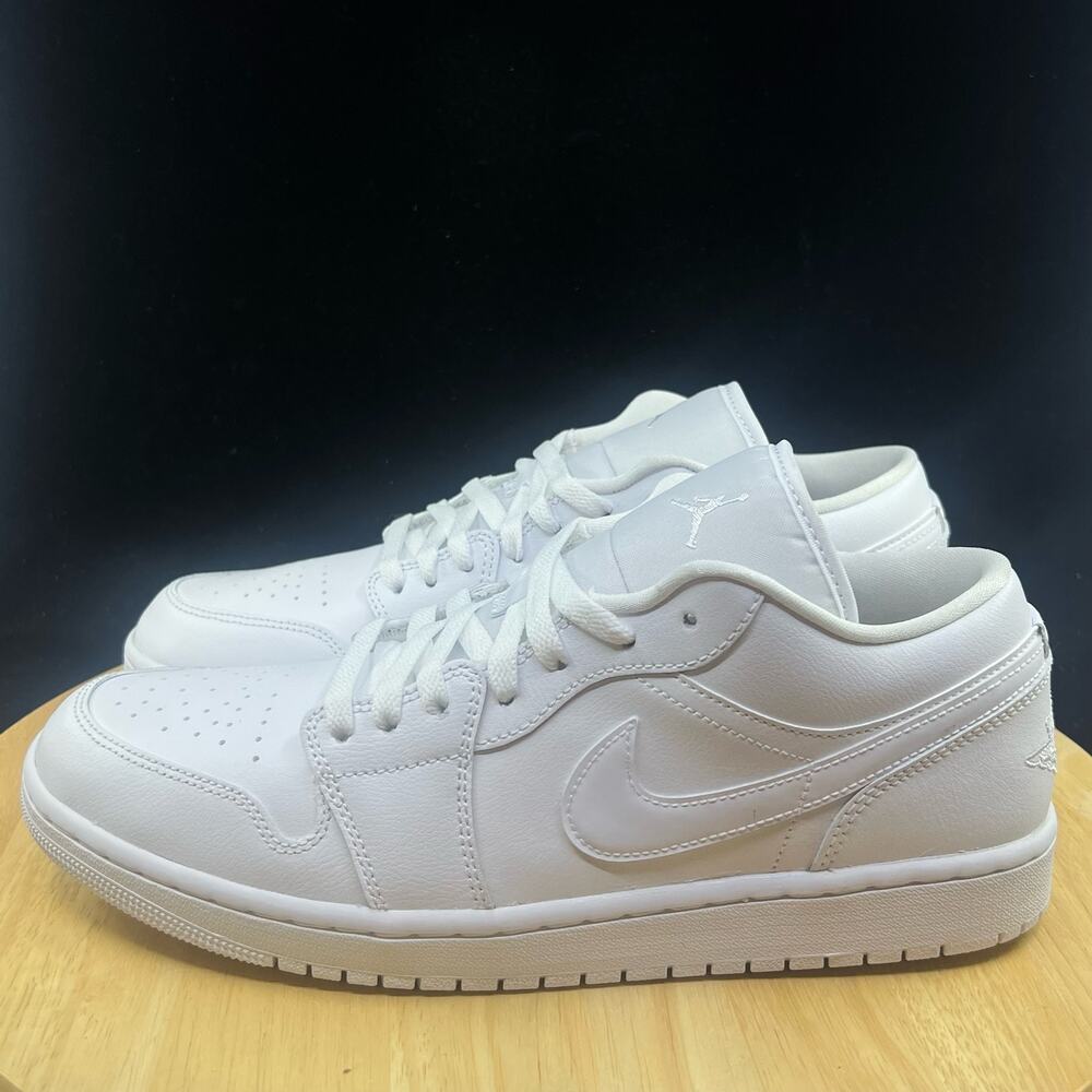 NIKE AIR JORDAN 1 LOW RETRO 1 LOW WHITE "TRIPLE WHITE" SZ 8.5 Wmns [DV0990-111] - Picture 7 of 9